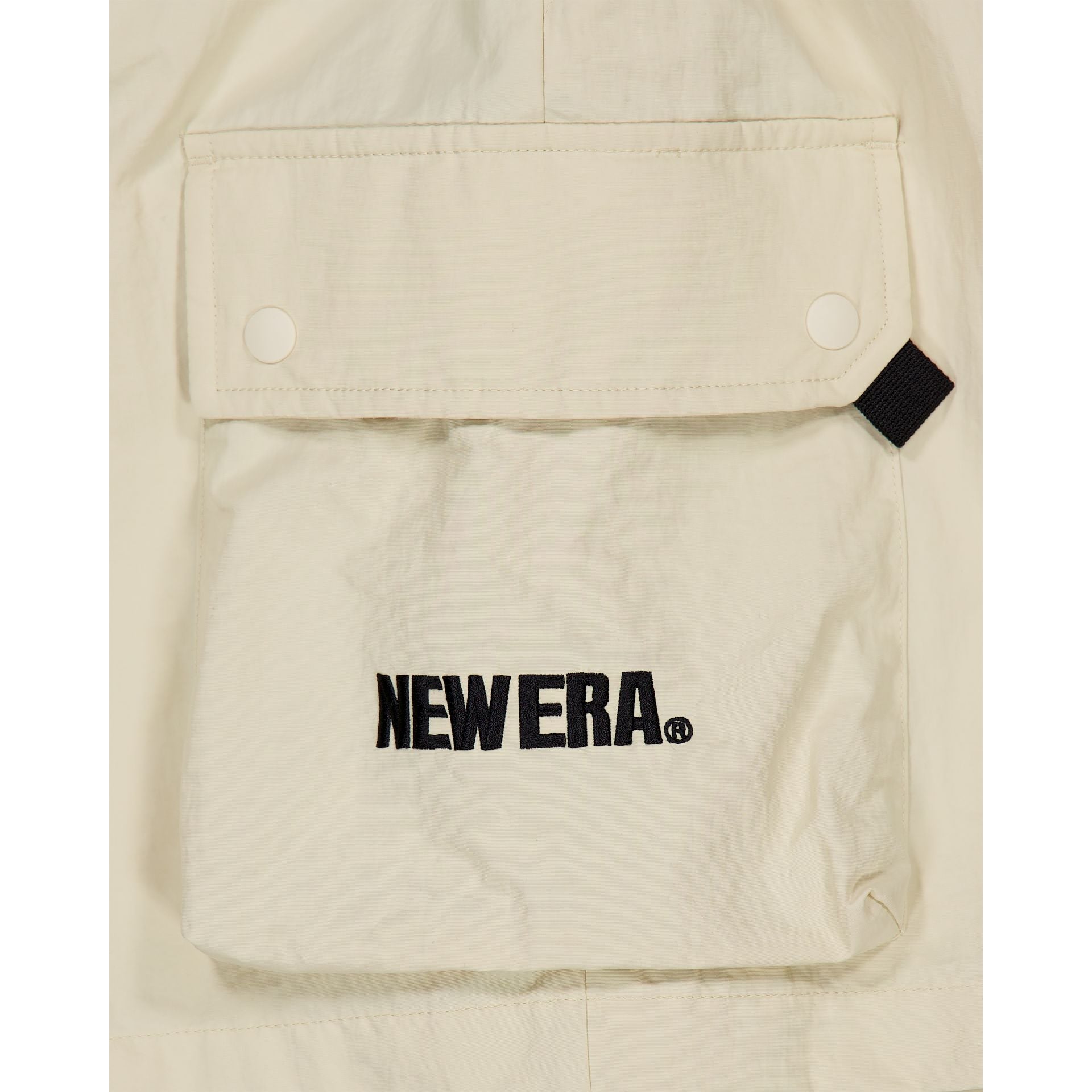 New Era Cap Ivory Outdoor Shorts - Image 4