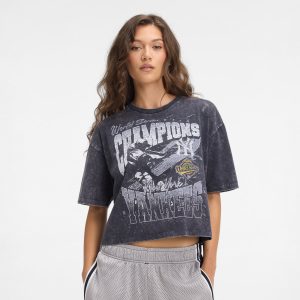 New York Yankees Sport Classics Women's Cropped T-Shirt
