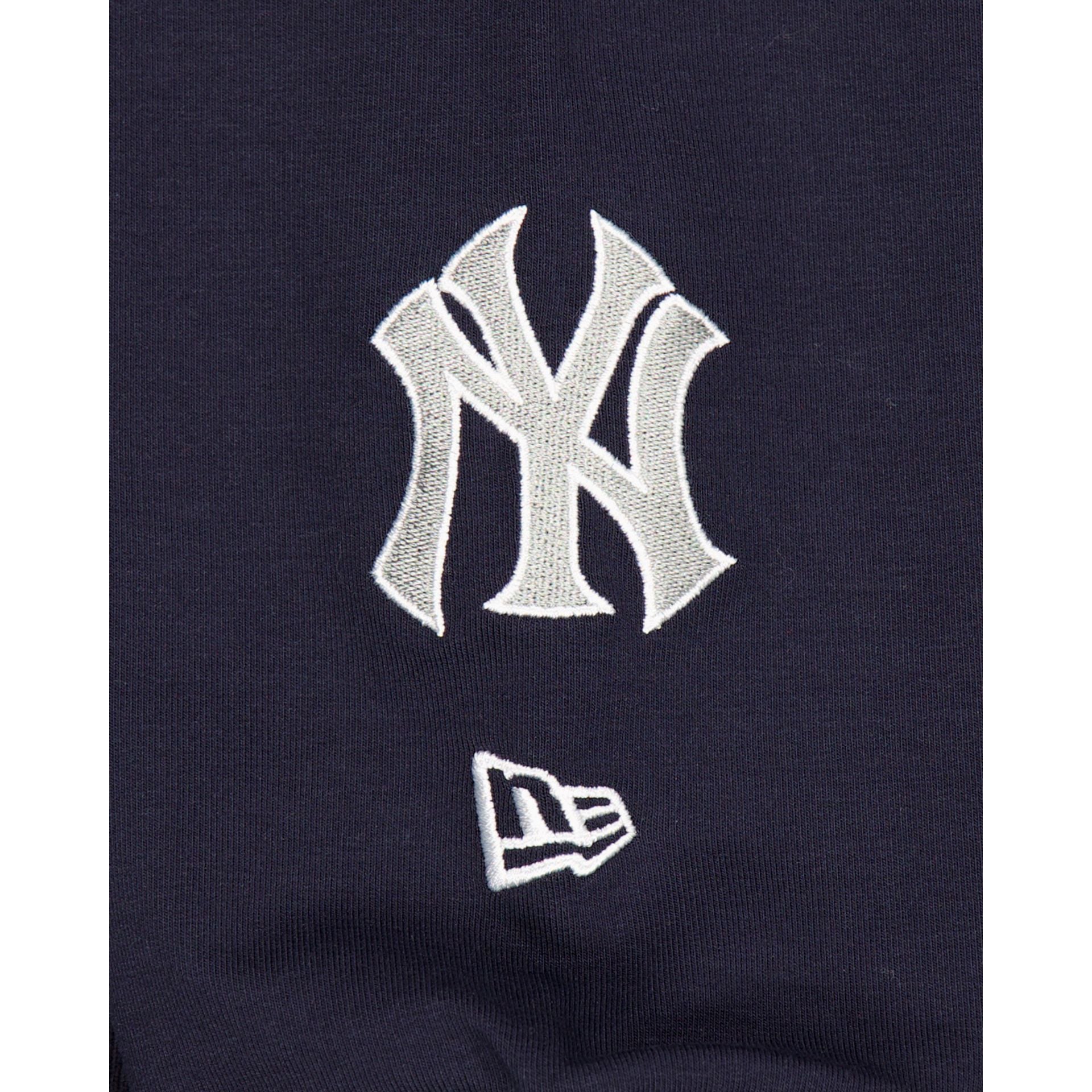 New York Yankees Team Color Logo Select Hoodie - Image 3