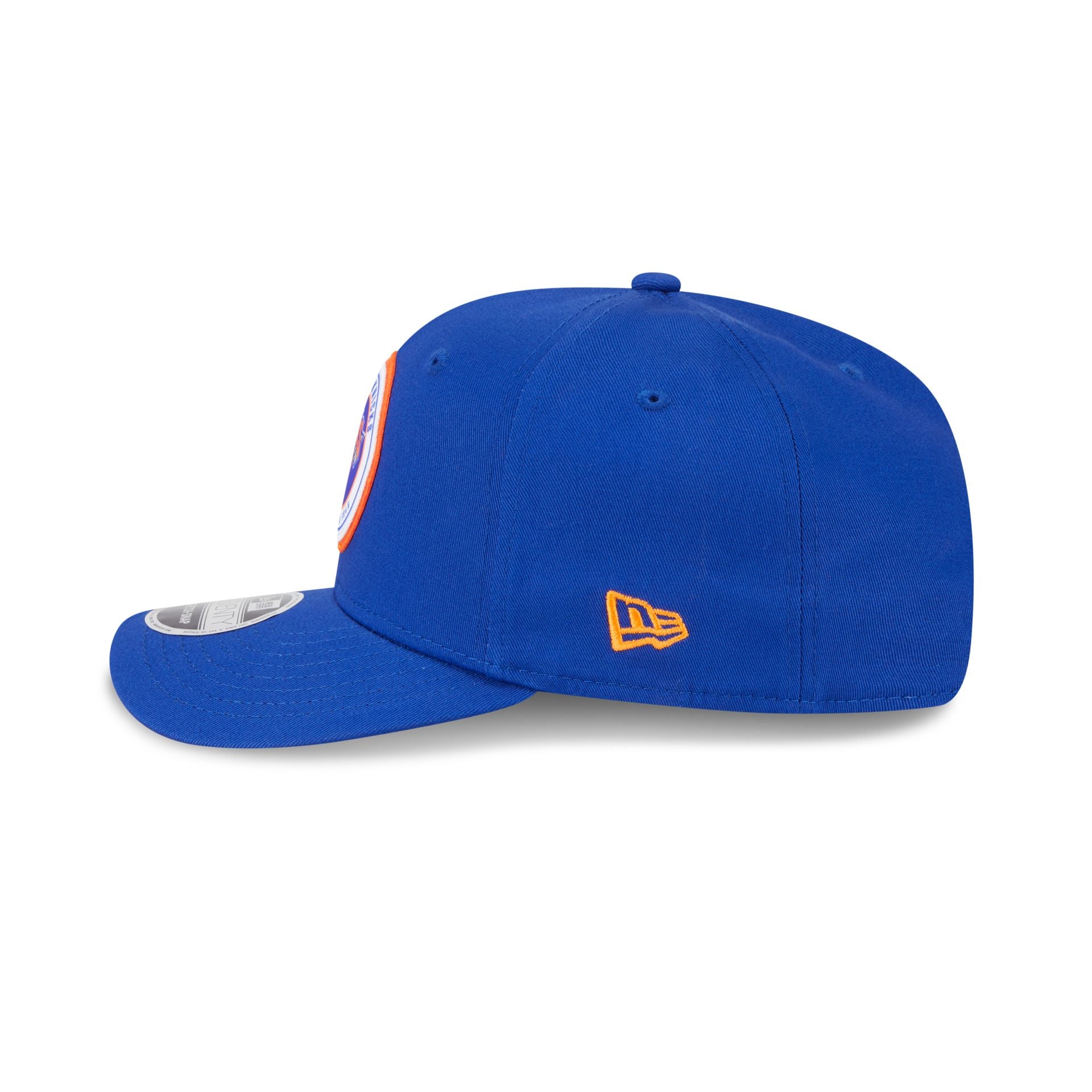 New York Knicks Circle Patch 9SEVENTY Stretch-Snap Hat - Image 4