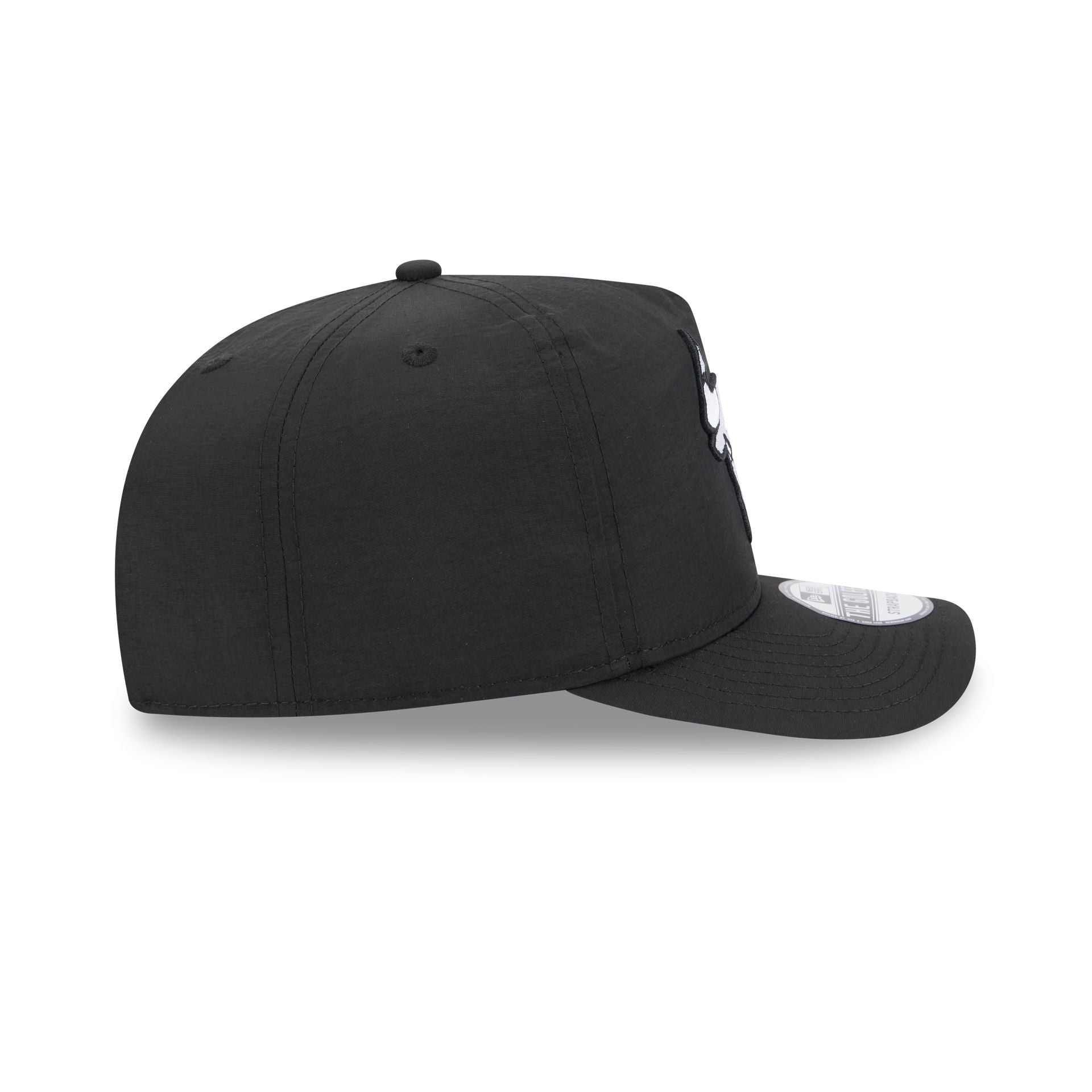 Chicago Bulls Everyday Nylon Black Golfer Hat - Image 5