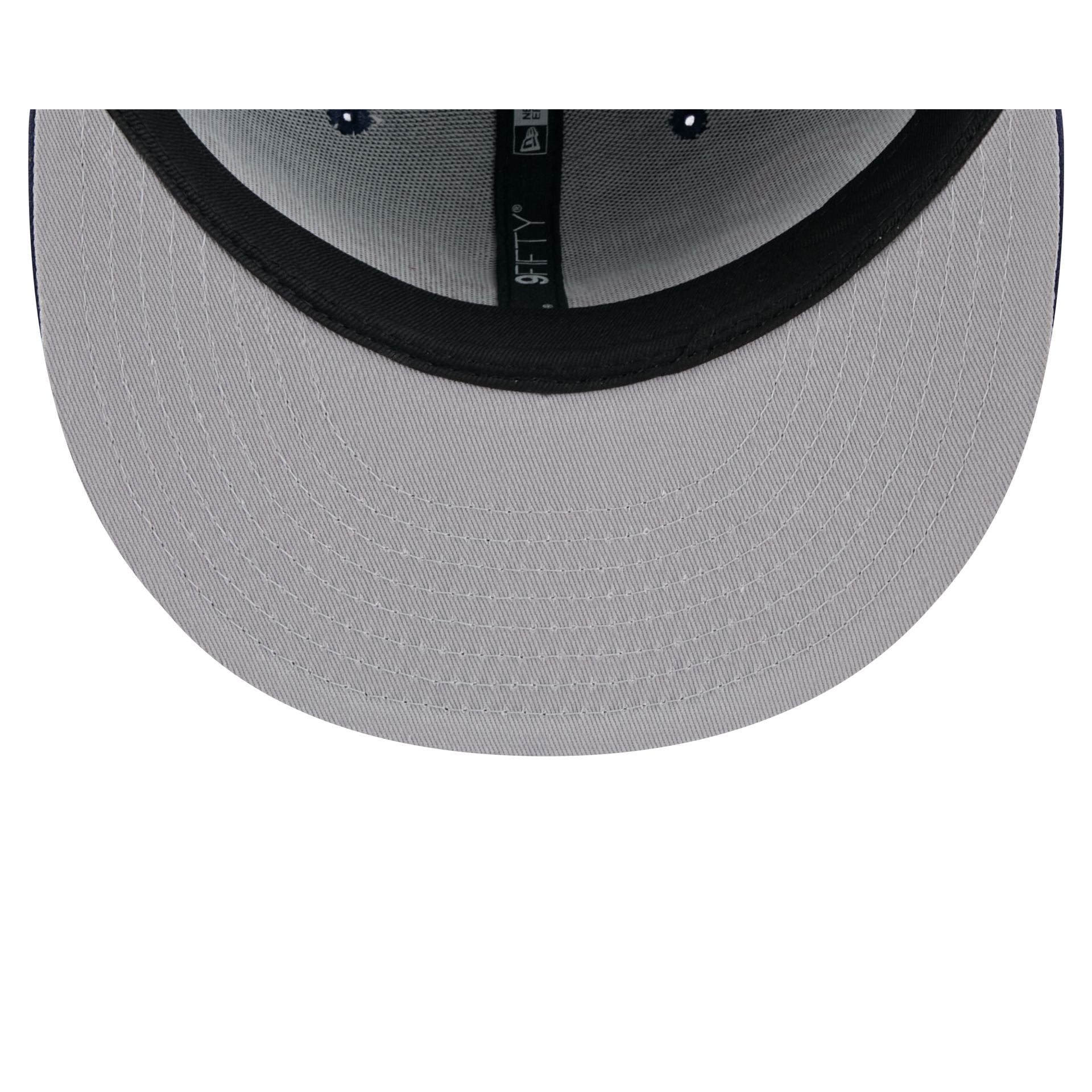 Montreal Canadiens Script 9FIFTY Snapback Hat - Image 7