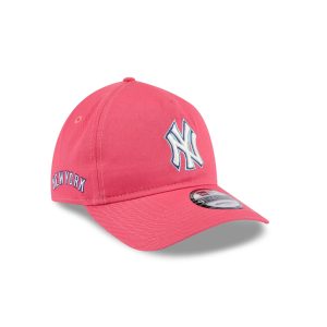 New York Yankees Coral 9TWENTY A-Frame Adjustable Hat