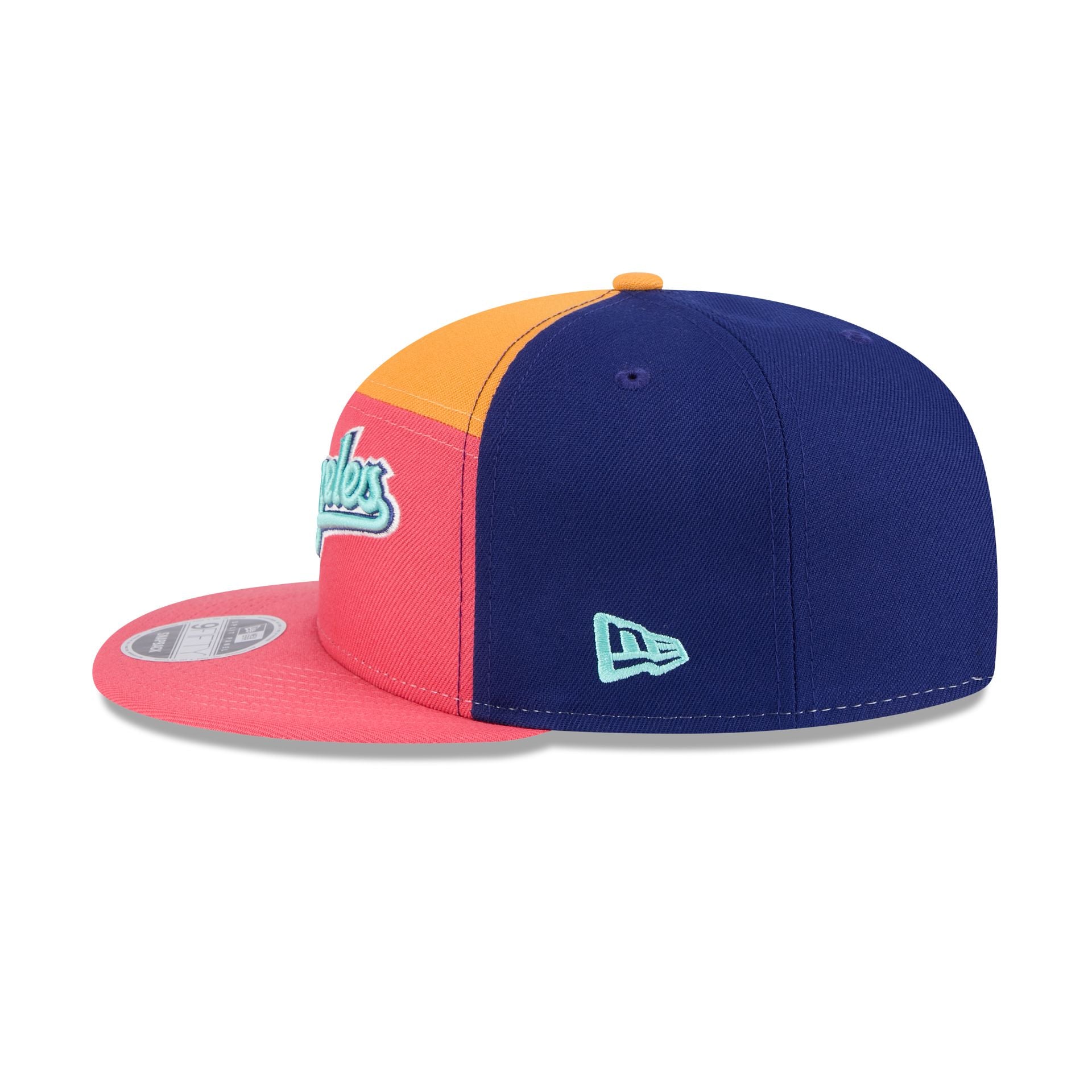 Los Angeles Dodgers Coral Split Panel 9FIFTY Snapback Hat - Image 4