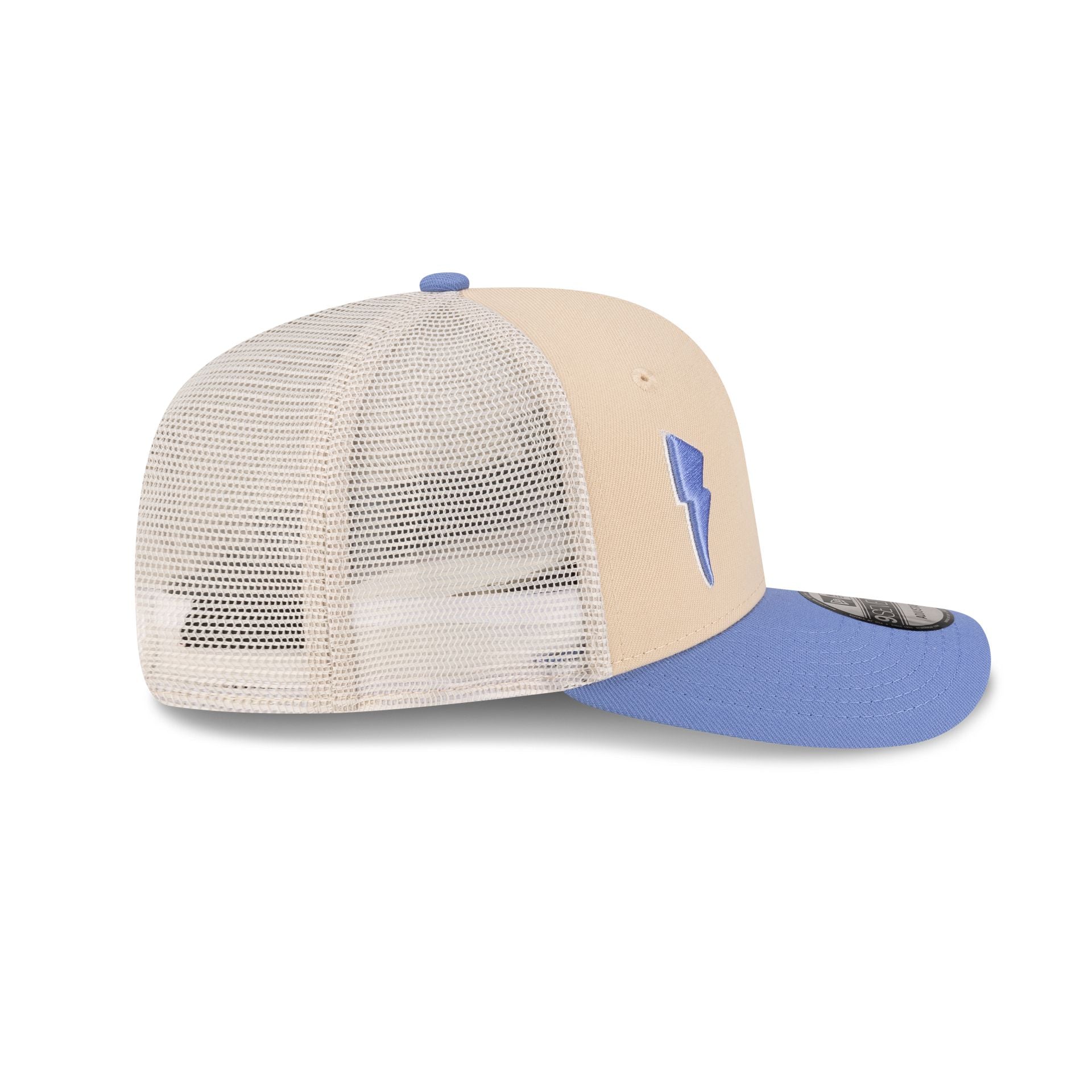 Club Necaxa Dual Logo 9SEVENTY Trucker Hat - Image 4