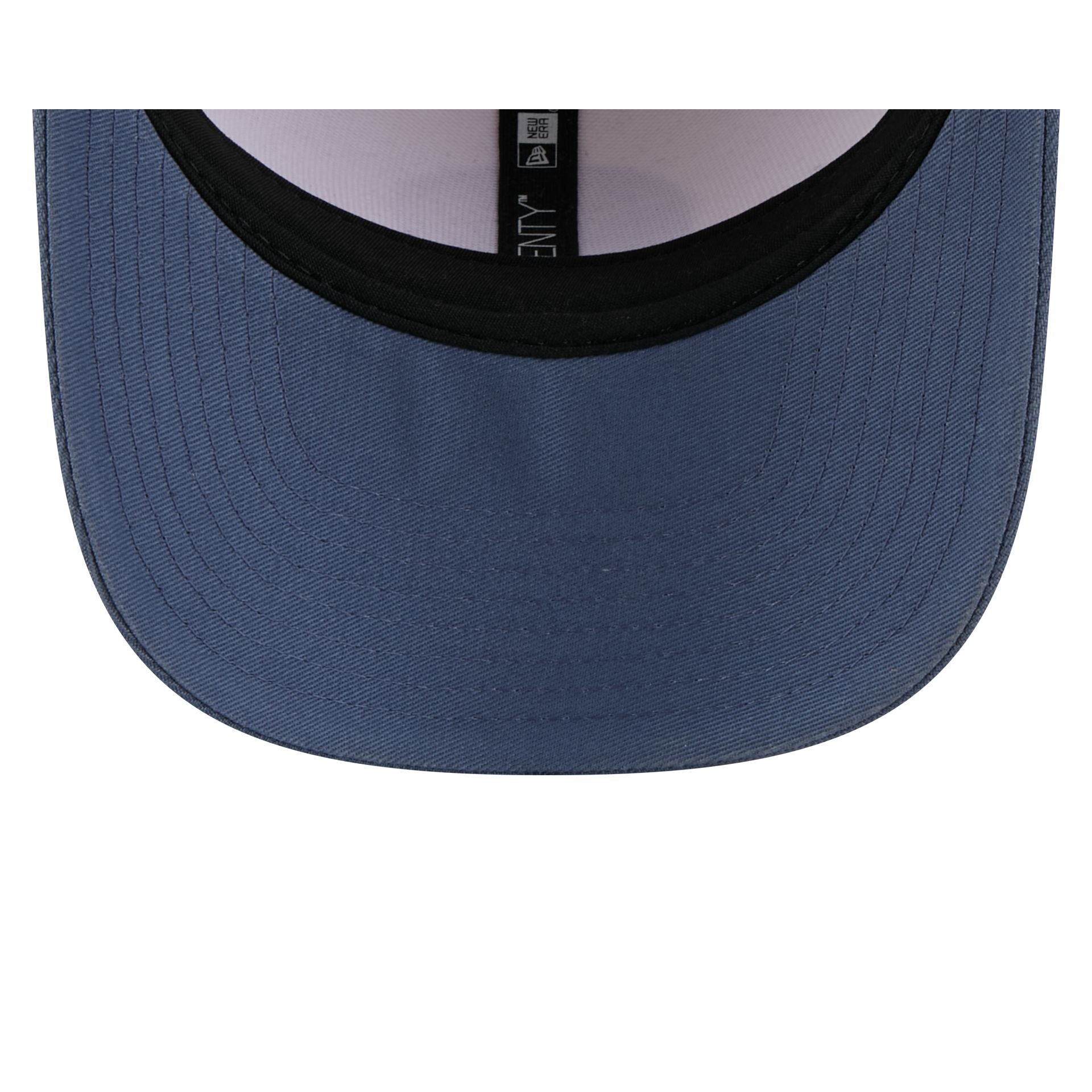 Colorado Avalanche Loyal Corduroy 9SEVENTY Stretch-Snap Hat - Image 7