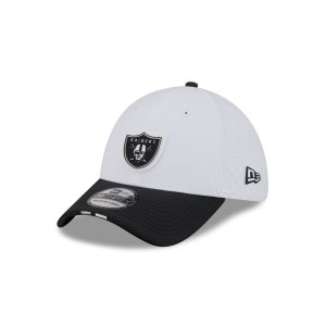 Las Vegas Raiders 2025 Training 39THIRTY Stretch Fit Hat