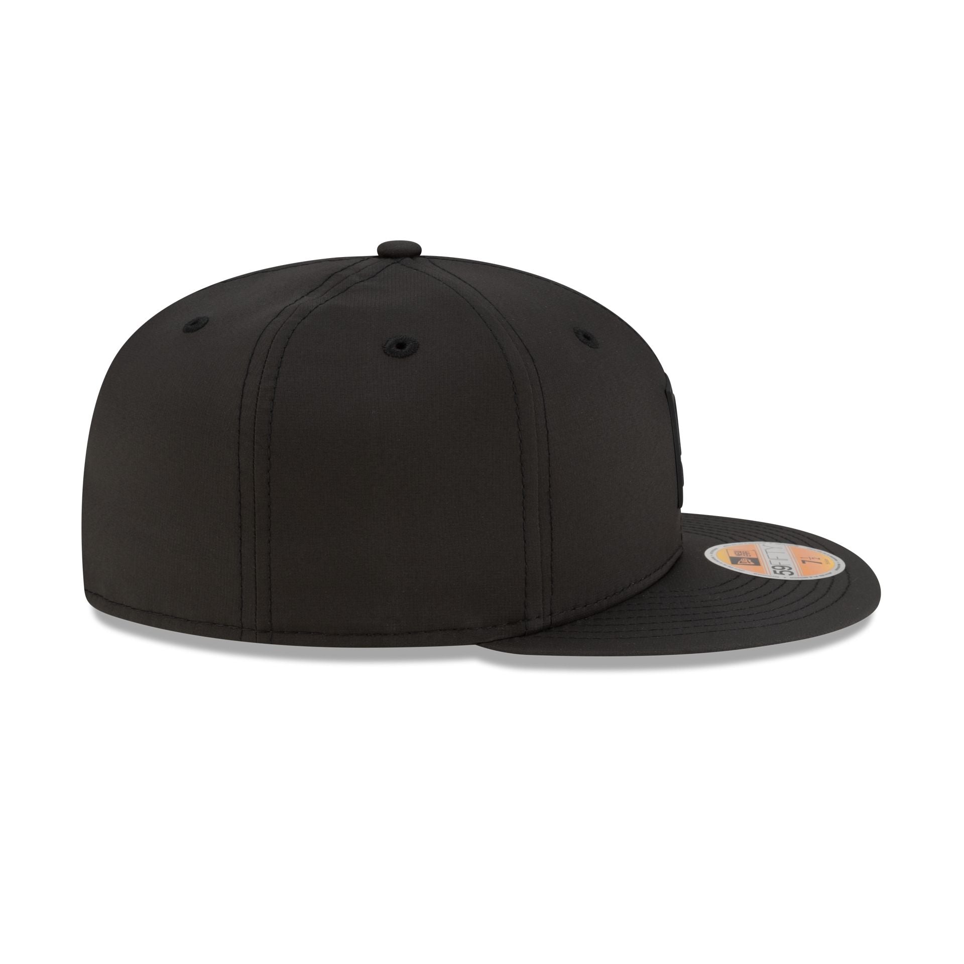 New York Giants 2025 Sideline Hot Weather Black 59FIFTY Fitted Hat - Image 5