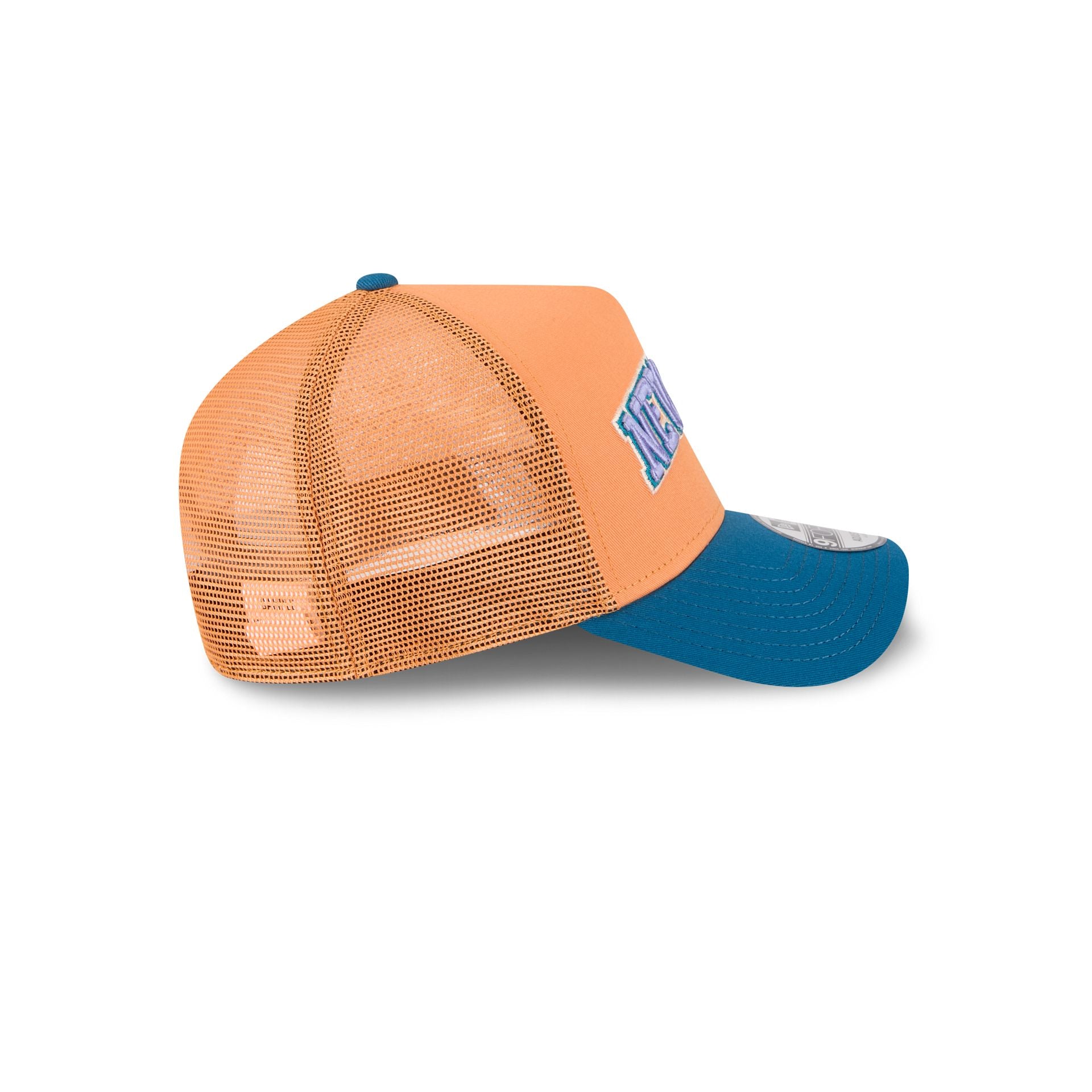 New York Knicks Orange Glaze 9FORTY A-Frame Trucker Hat - Image 5