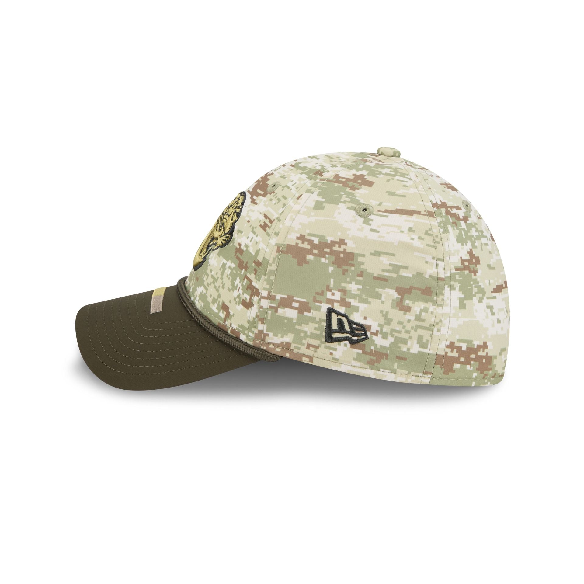 Jacksonville Jaguars 2025 Salute to Service Digi Camo 39THIRTY Stretch Fit Hat - Image 5