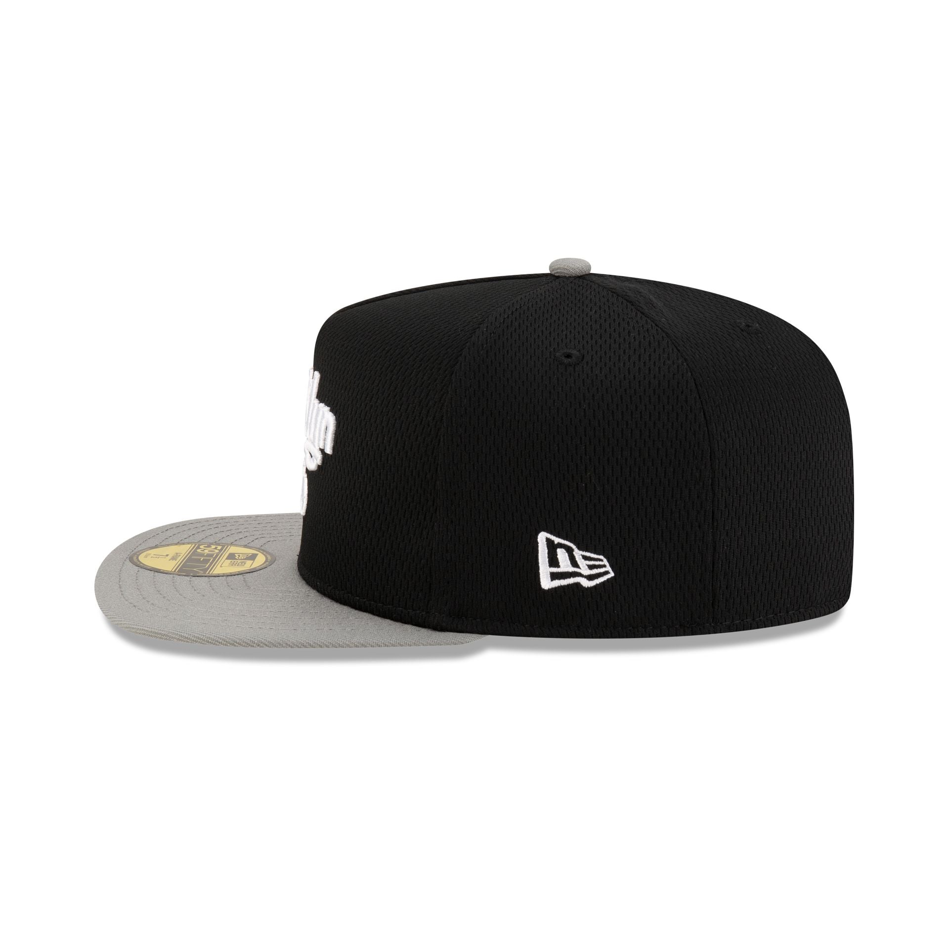 Brooklyn Nets Dashmark Mesh 59FIFTY A-Frame Fitted Hat - Image 4