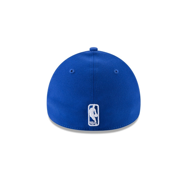 Detroit Pistons Team Classic 39THIRTY Stretch Fit Hat - Image 4