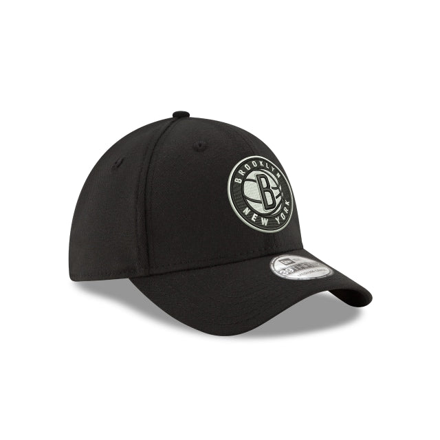 Brooklyn Nets Team Classic 39THIRTY Stretch Fit Hat - Image 3