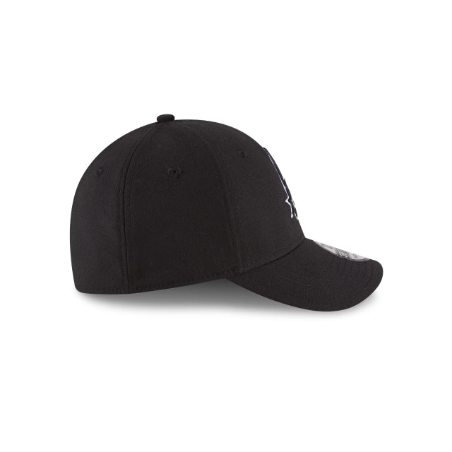 San Antonio Spurs Team Classic 39THIRTY Stretch Fit Hat - Image 6